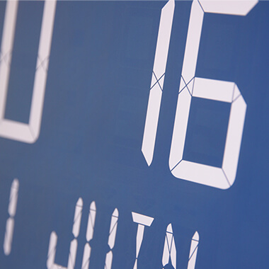 A timeless design for the Opalys Ellipse clock A timeless design for the Opalys Ellipse clock